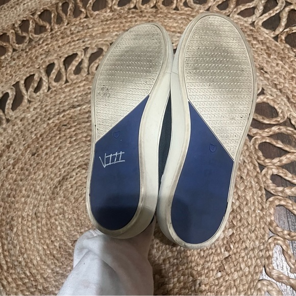 Rothy’s The Original Slip On Sneakers Navy Blue Women’s Sz 8 Tan Stripe - Picture 5 of 6